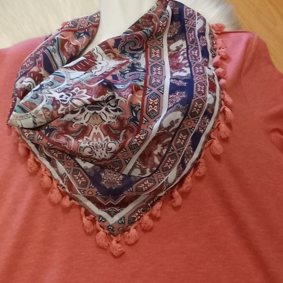 World Unity Knit Top with Matching Scarf - Picture 11 of 13